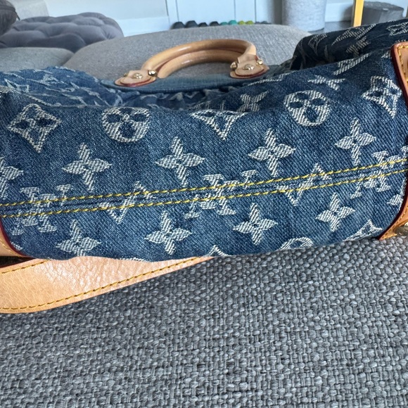 Vintage Louis Vuitton Denim Monogram Crossbody Bag with Tan Accents - Picture 3 of 12